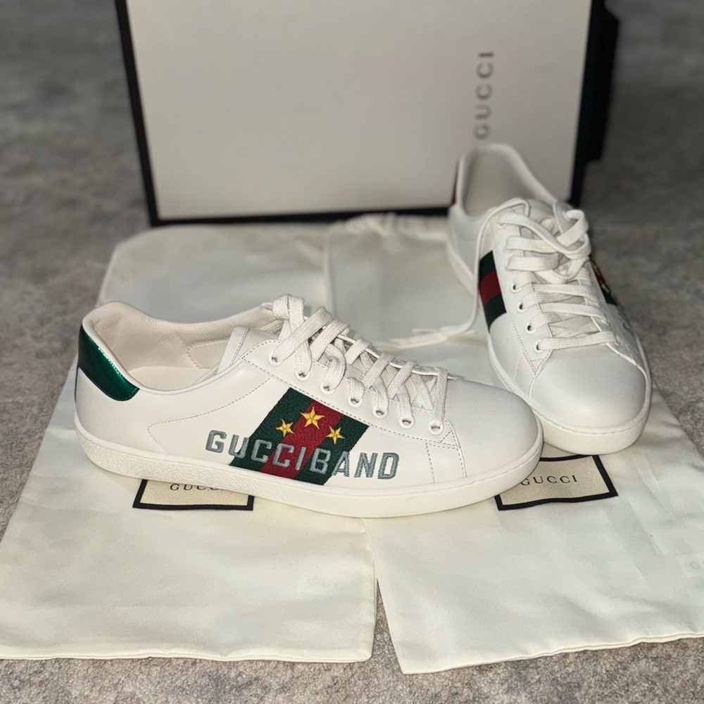 Gucci White Sneakers with Green and Red Accents